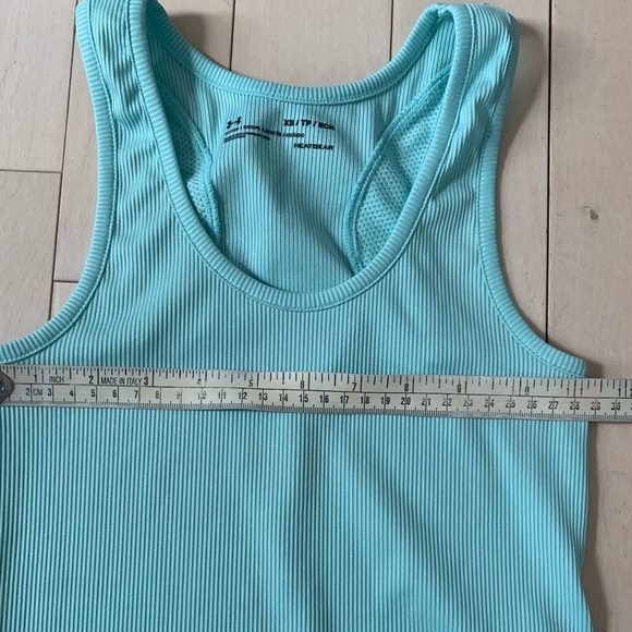UNDER ARMOUR Tank top - Picture 5 of 5